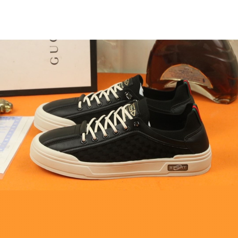 G*u*i casual shoes
